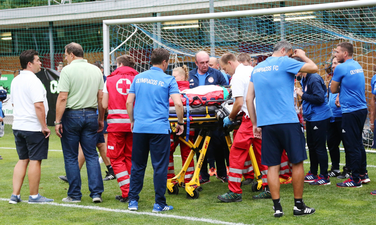 Ολυμπιακός: Ο σοκαριστικός τραυματισμός του Ρέτσου (vid)