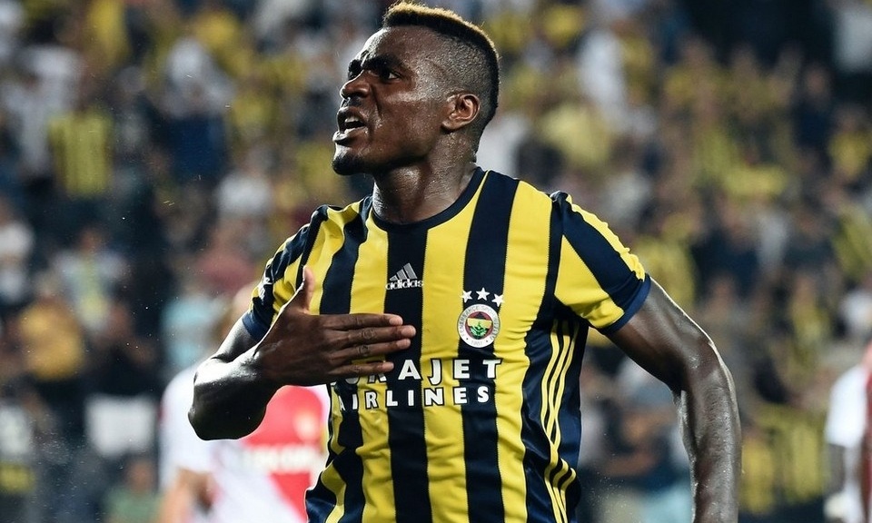 Ολυμπιακός: «Συμφωνία για Εμενίκε»