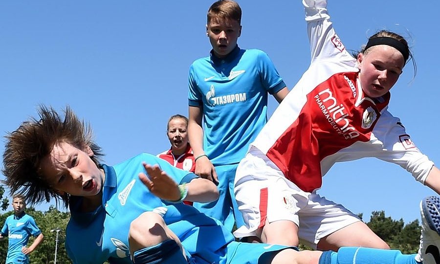 Football for Friendship: Τα παιδιά αλλάζουν τον κόσμο!