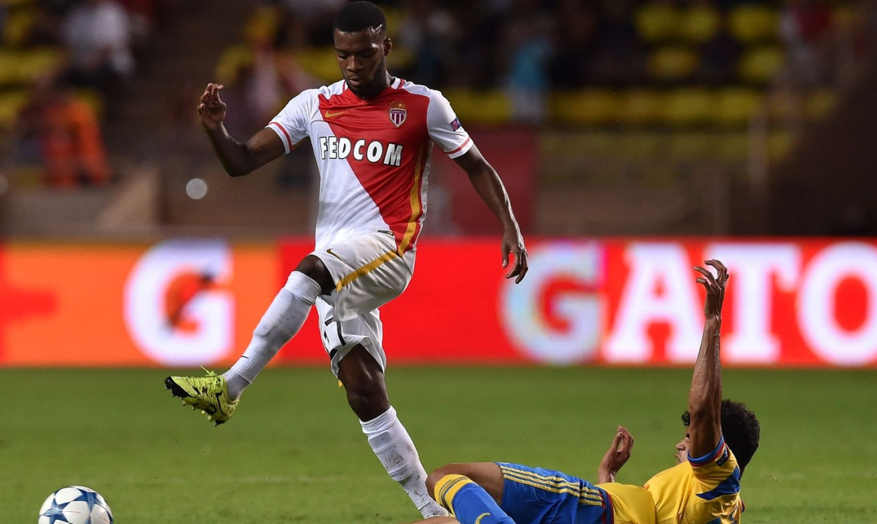 Χορός εκατομμυρίων ευρώ για Τομάς Λεμάρ