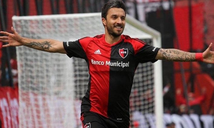 Υπογράφει στη Ρίβερ ο Σκόκο