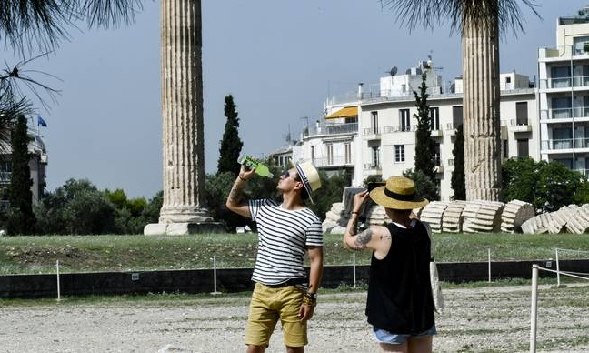 Θα «ψηθεί» και σήμερα η Ελλάδα - Στους 43 βαθμούς ο υδράργυρος