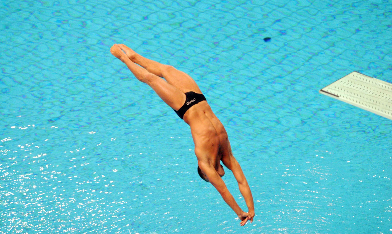 Ευρωπαϊκό νέων: Χάλκινο μετάλλιο ο Τσιρίκος στις καταδύσεις!