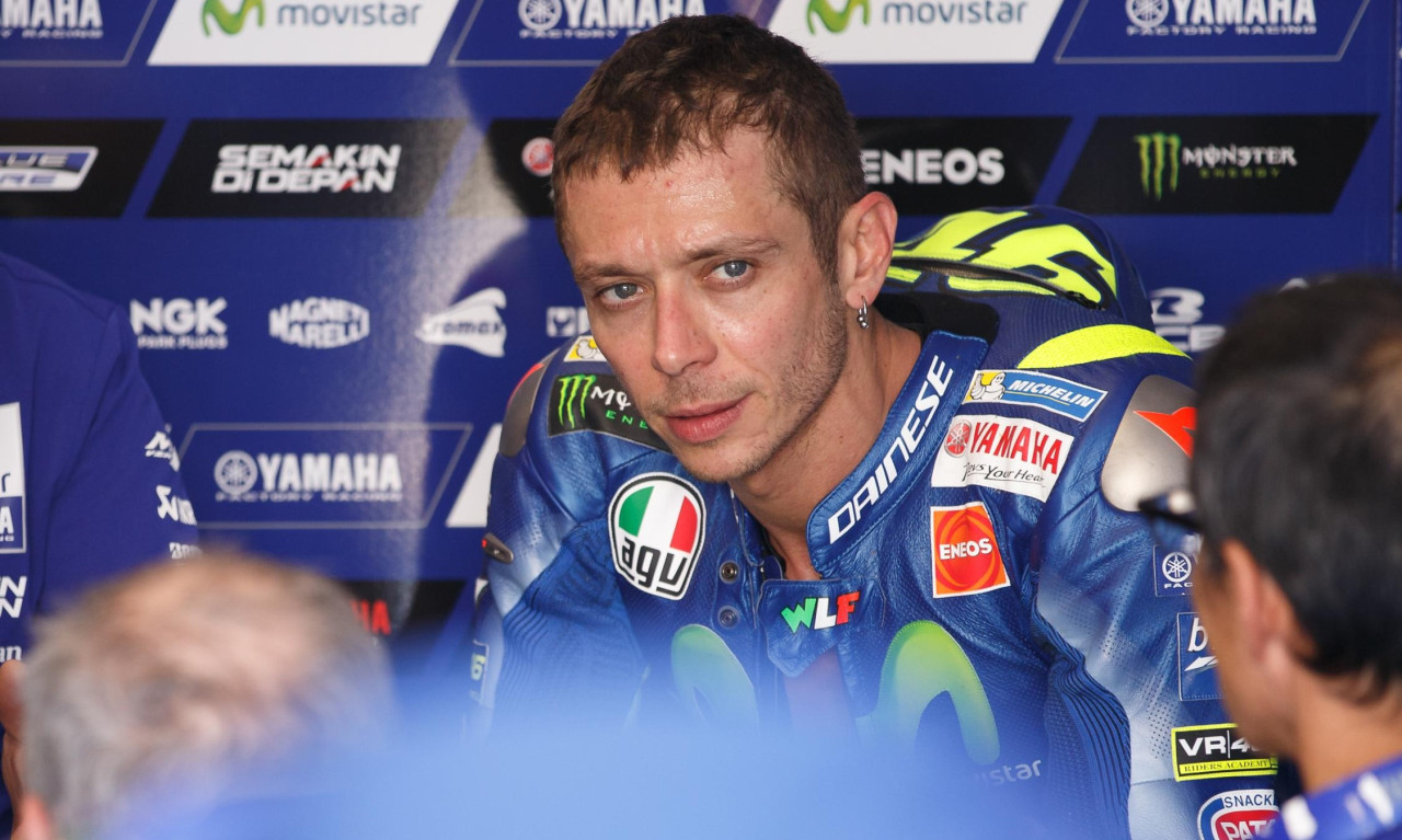 Οδηγός της Formula 1 υποκλίνεται στον Ρόσι