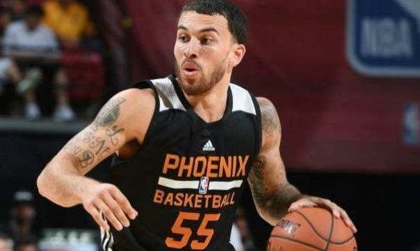 «Σάρωσε» ξανά ο Τζέιμς στο summer league (vid)