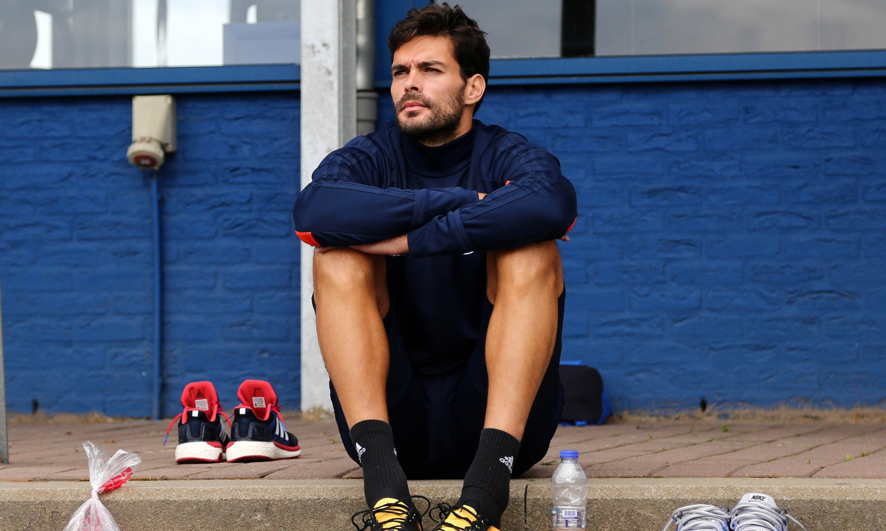 Εγκατέλειψε την προετοιμασία του Ολυμπιακού ο Μποτία