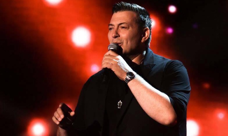 Η εμφάνιση του Νίκου Μακρόπουλου στον ημιτελικό του X-Factor