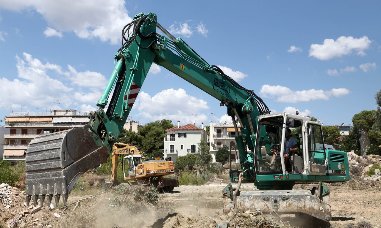 Πάτησαν... γκάζι οι μπουλντόζες για την «Αγιά Σοφιά» (photos)