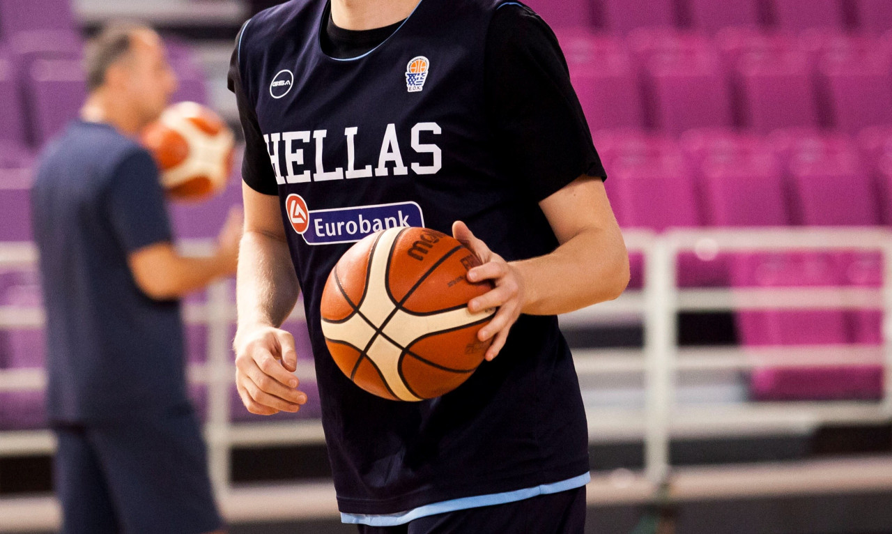 Εθνική Ανδρών: Ανεβαίνουν οι ρυθμοί στο Καρπενήσι (video)