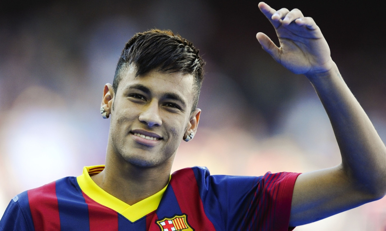 Ολοκληρώνεται η μεταγραφή του Νεϊμάρ στην Παρί