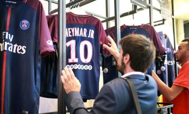 «Παράκρουση» για τον Νεϊμάρ στην Παρί