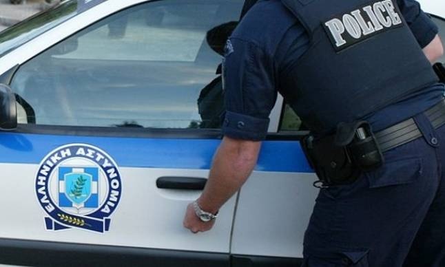 Τρόμος στο κέντρο της Αθήνας – Άνδρας μαχαίρωσε 33χρονο
