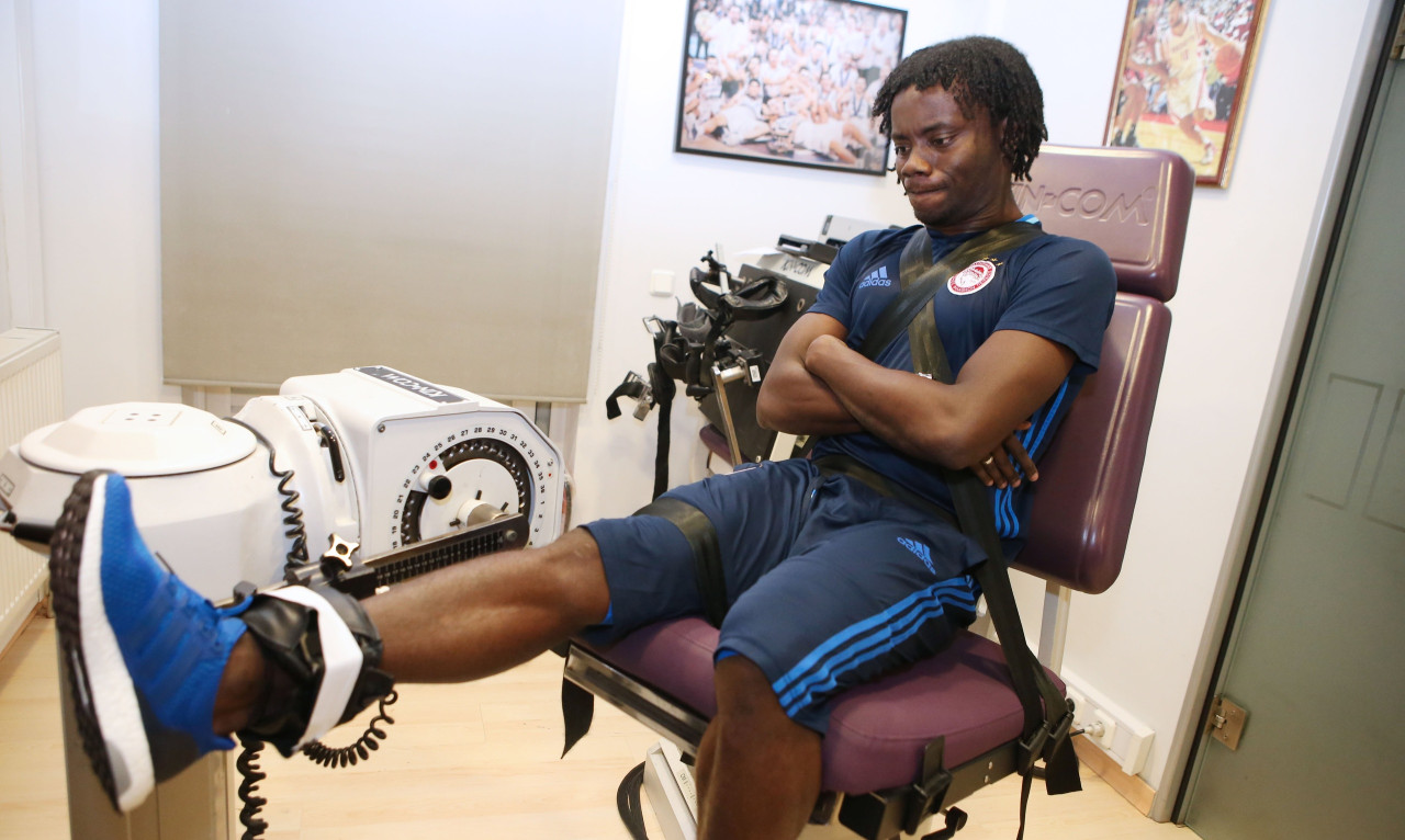 Στην Έμελεκ ο Παρέδες