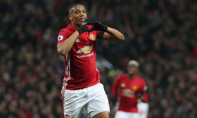 «Πόρτα» της Γιουνάιτεντ σε Τότεναμ για Μαρσιάλ