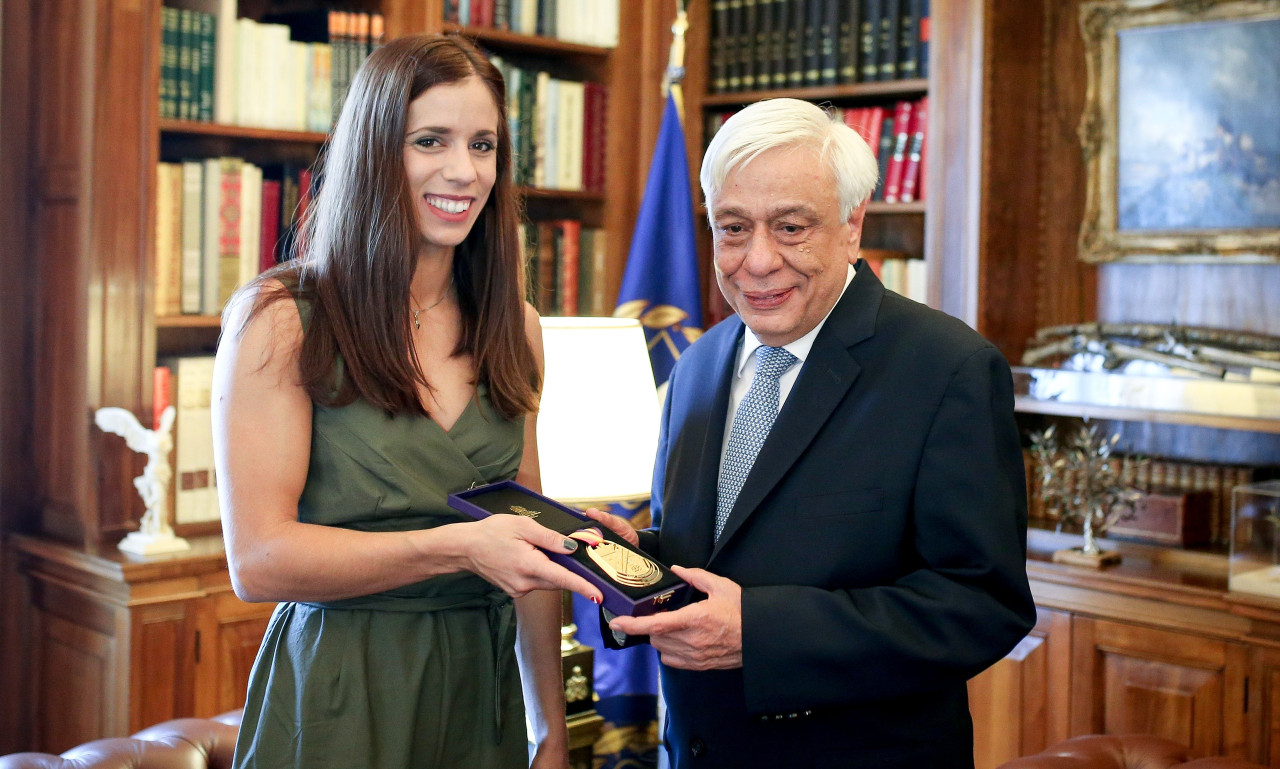 Παυλόπουλος σε Στεφανίδη: «Η επίδοσή σου είναι ένα υπόδειγμα για την κοινωνία»