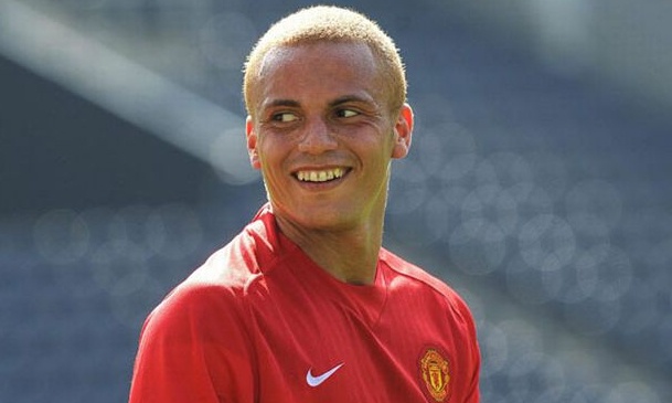 Από την Μάντσεστερ Γιουνάιτεντ στην Ινδία