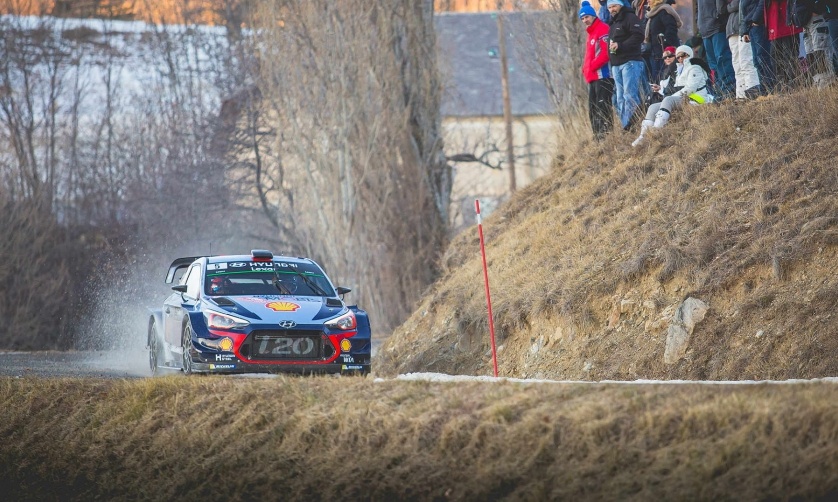 WRC Γερμανίας: Εγκατέλειψε ο Νέβιλ