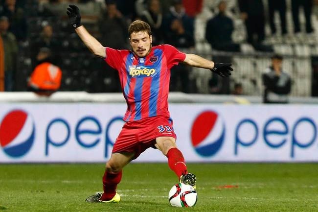 Ο Τζανδάρης υπογράφει την Δευτέρα, σταντ-μπαι για αριστερά ο Αλίγι!