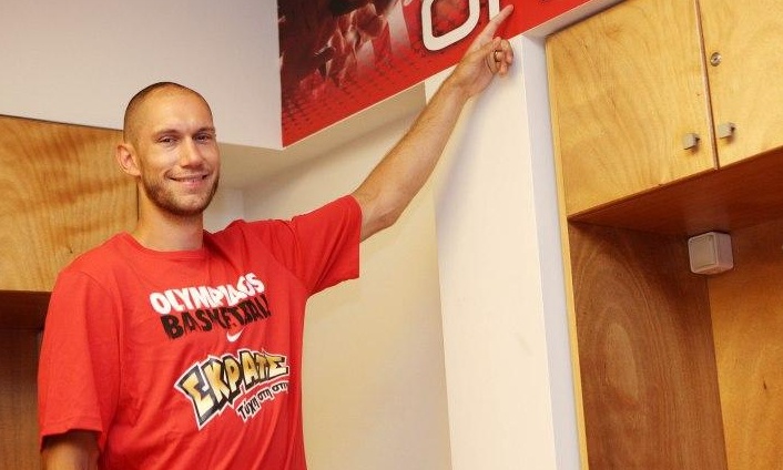 Ολυμπιακός: Ενσωματώθηκε ο Τιλί