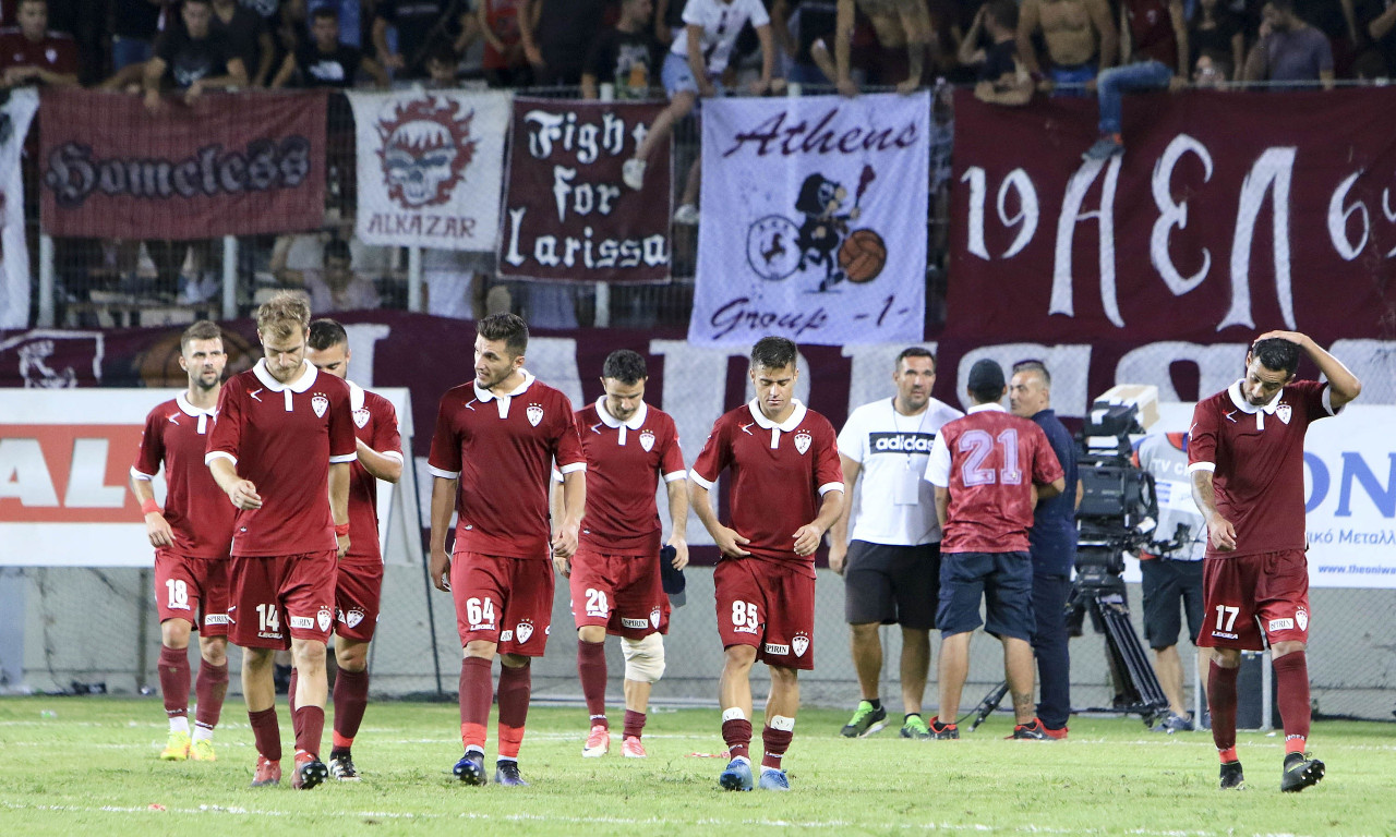 Άλλαξαν χέρια τα περιβραχιόνια της ΑΕΛ