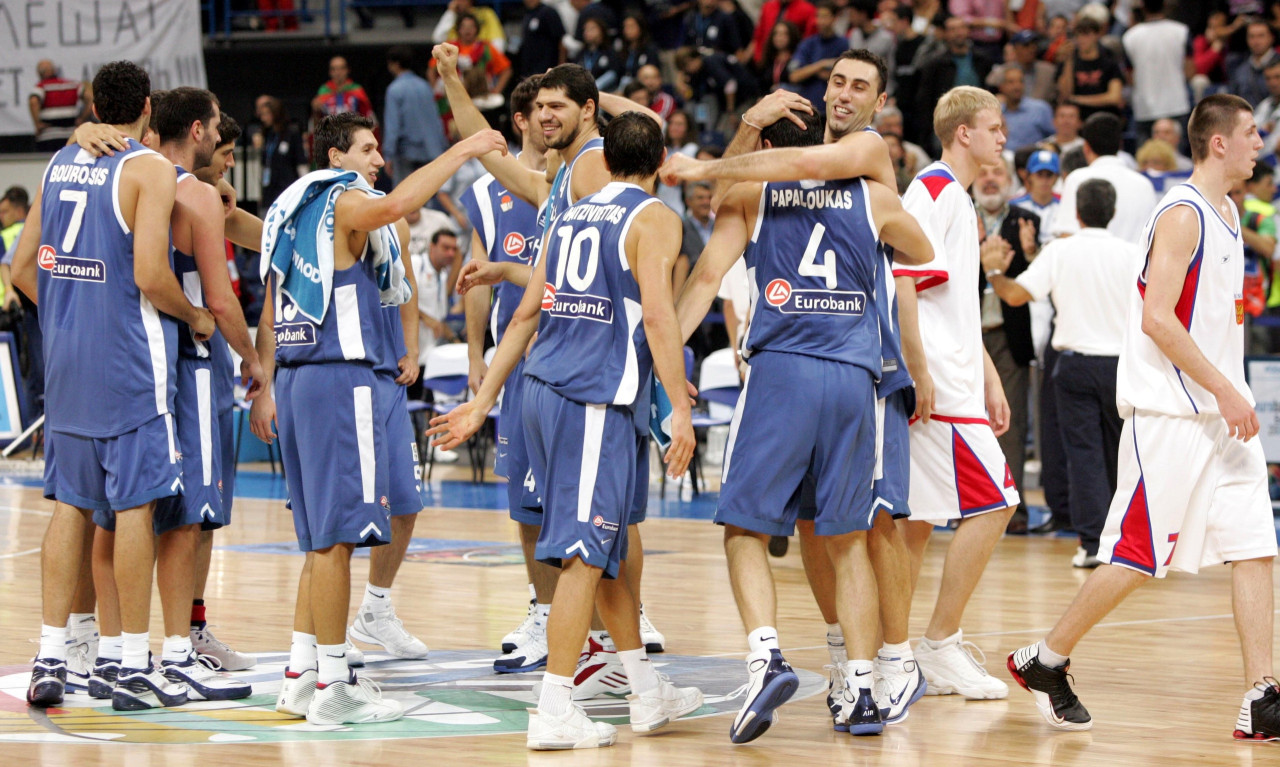 Ελλάδα-Ρωσία: Σε 'χω δει κάπου σε ξέρω! (vids)