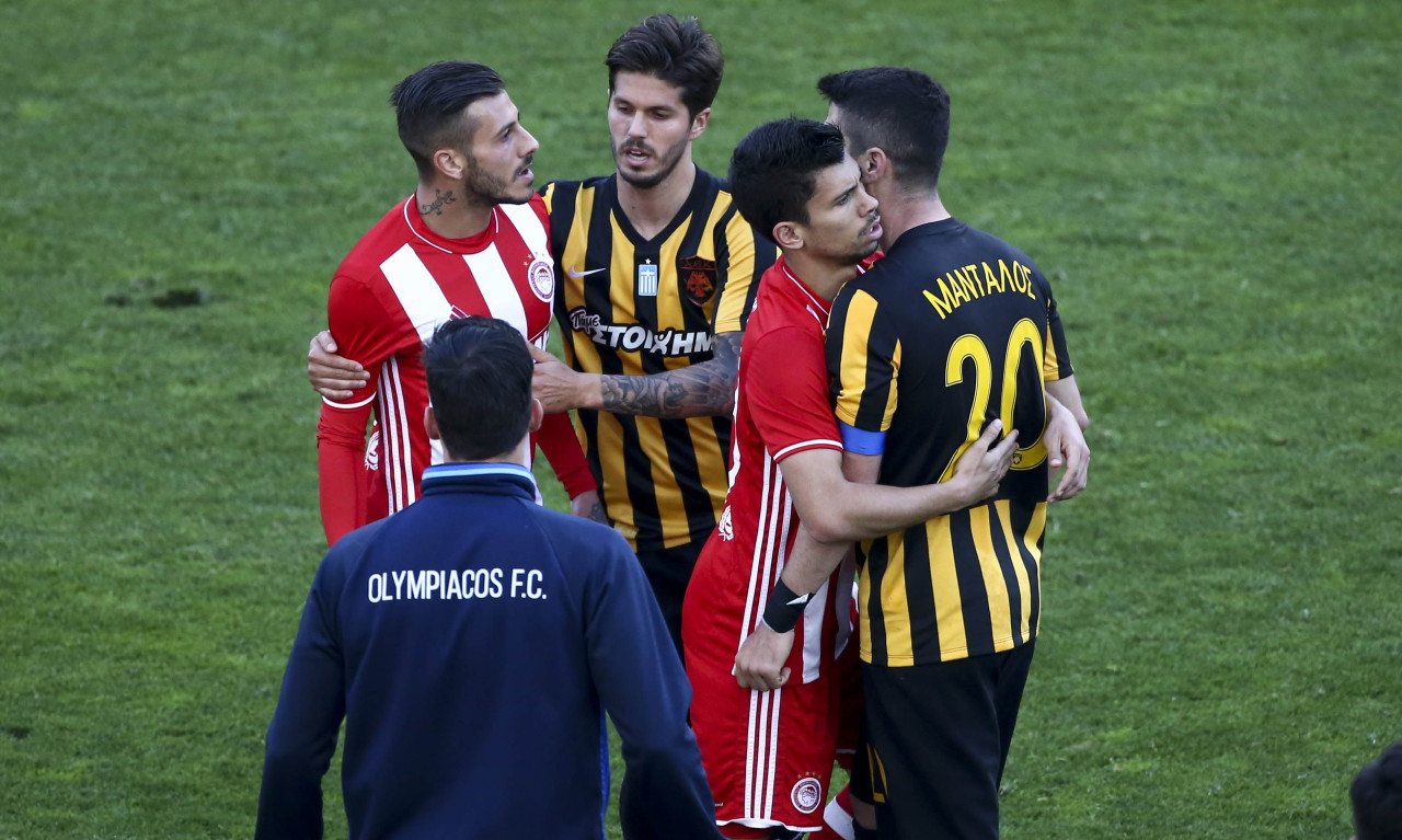 ΑΕΚ σε Ολυμπιακό: «Φέρτε και τον Κολίνα. Δεχόμαστε»!