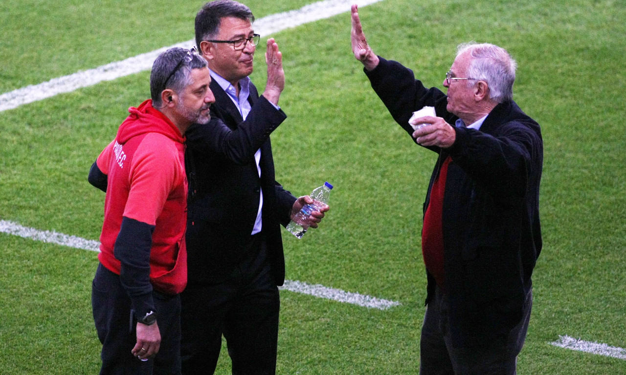 Ολυμπιακός: Το μήνυμα Σάββα για Λεμονή