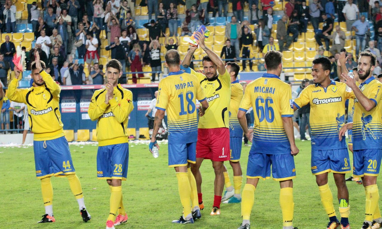 Παναιτωλικός: Ενισχυμένος με Πλατανιά