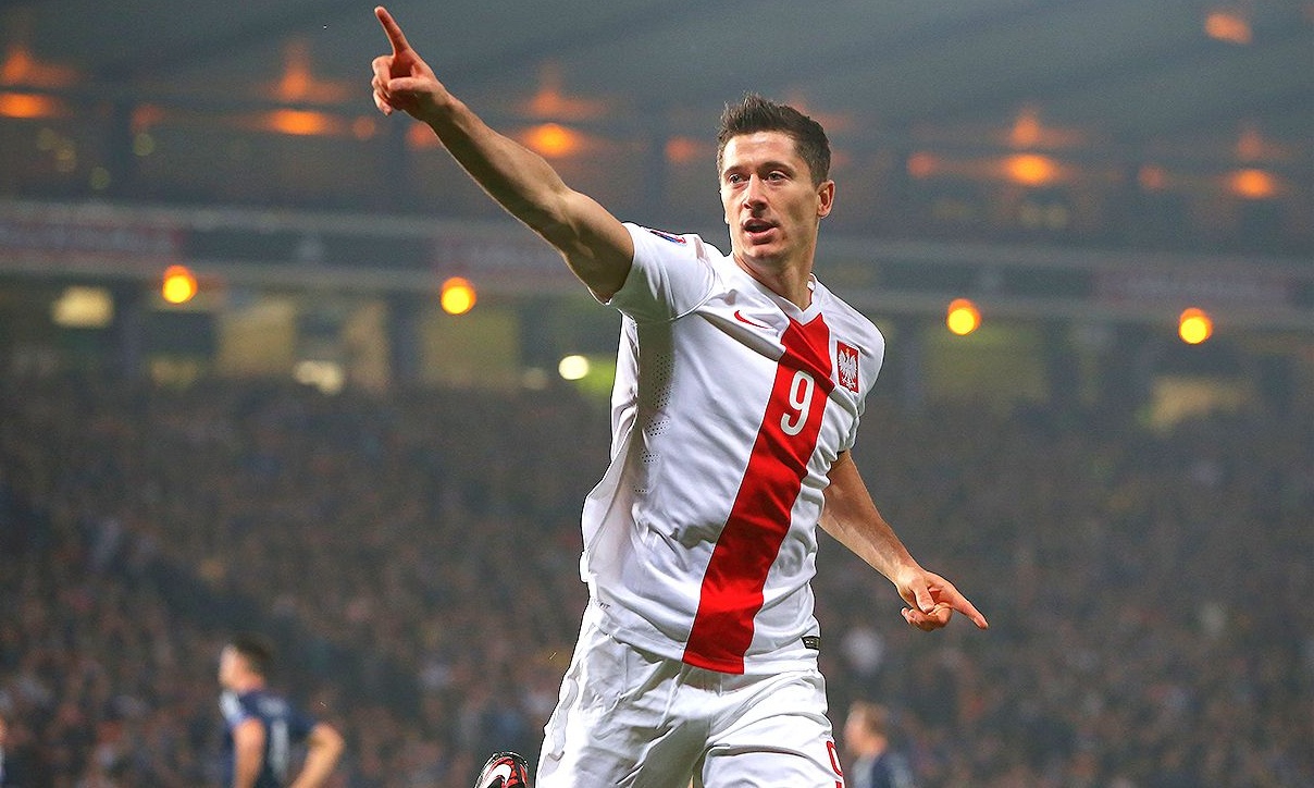 Ιστορικό χατ-τρικ Λεβαντόβσκι στην εξάρα της Πολωνίας (vid)