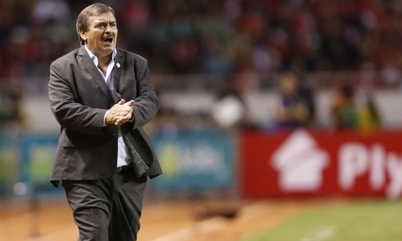 Πήγε για Μουντιάλ και βγήκε… κουρεμένος! (vid)