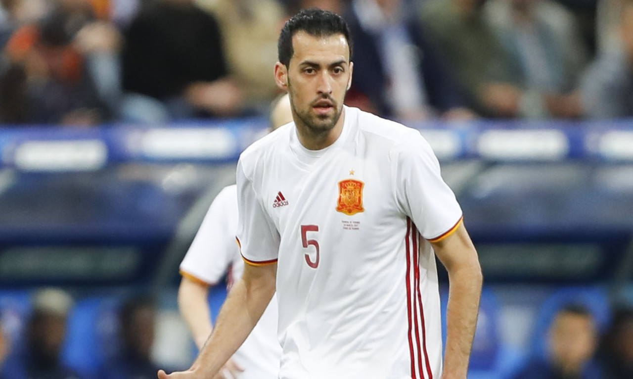 Κασίγιας, Ράμος και στο βάθος… Μπουσκέτς