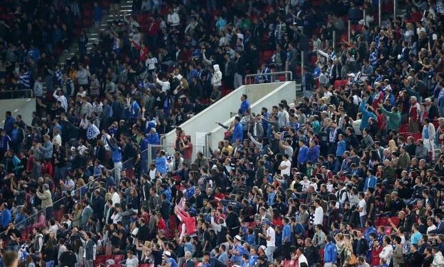 ΣΟΚ: Το βίντεο από το ξύλο στο Φάληρο (vid)