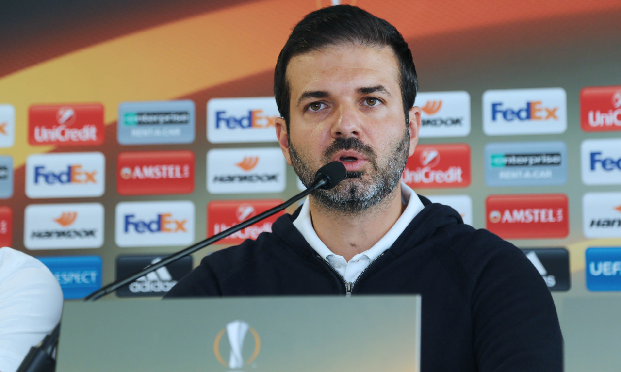 «Επίθεση» σε Στραματσόνι: «Μίλησε σαν κρετίνος!»