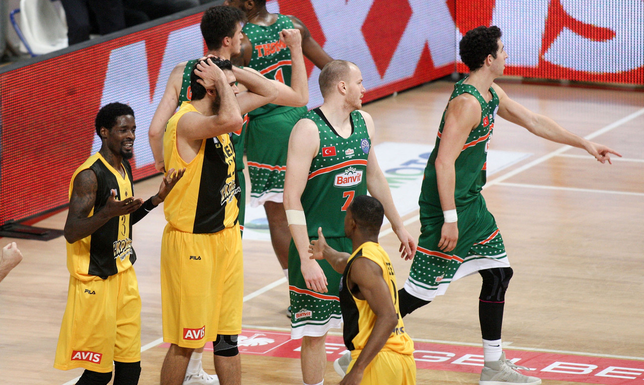 Όταν ξύπνησε η ΑΕΚ ήταν αργά, ήττα από Μπάνβιτ