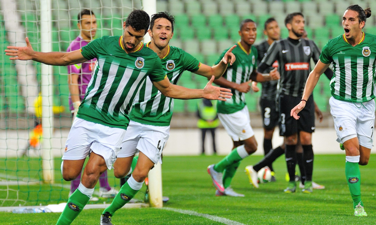 «Βόμβα» με Ρίο Άβε