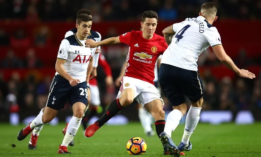 Αντίδραση από Γιουνάιτεντ