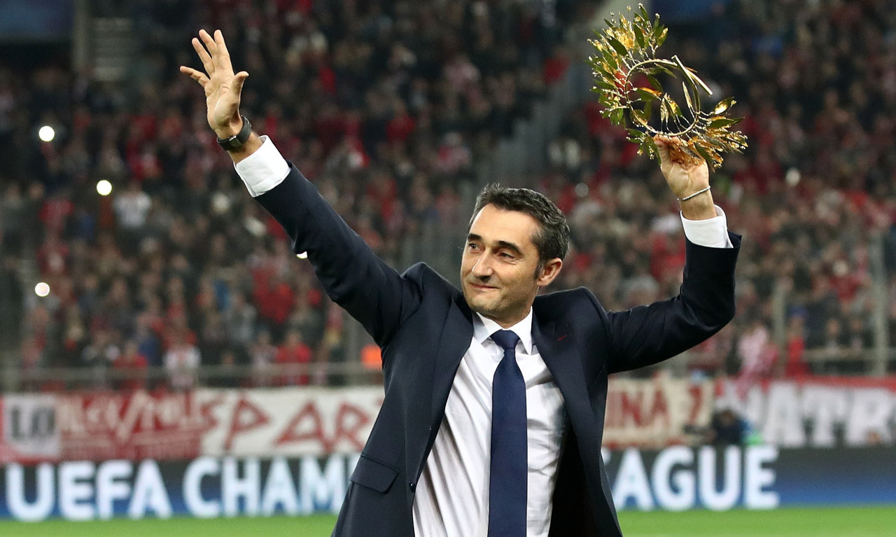 Ολυμπιακός: Υπόκλιση στον Βαλβέρδε (photo)