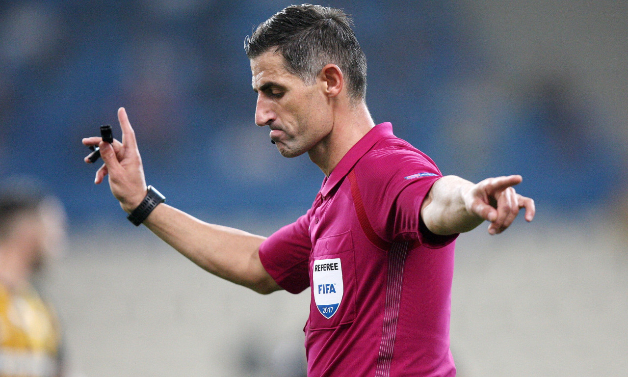 «Σφυρίζει» την Ισπανία ο Σιδηρόπουλος