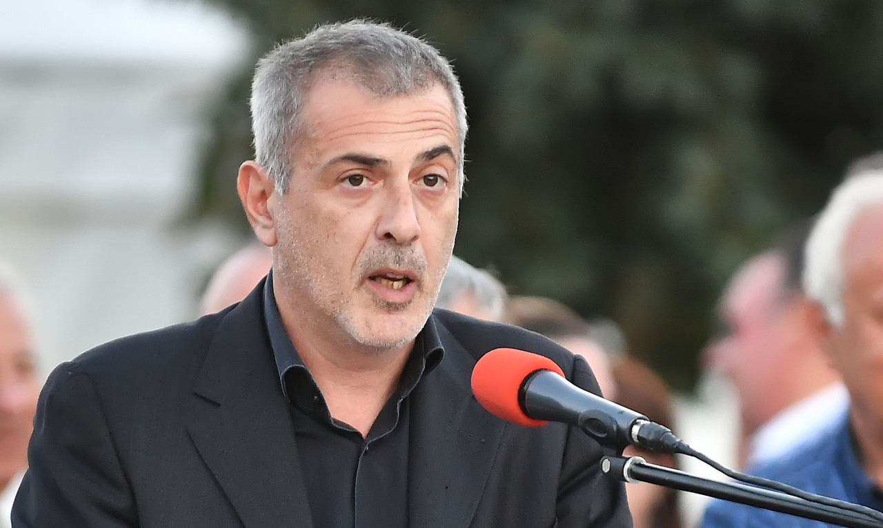 Αναλαμβάνει τα ηνία ο Μώραλης: «Όλοι οι Ολυμπιακοί απέναντι στην επίθεση που δέχεται η ομάδα μας»