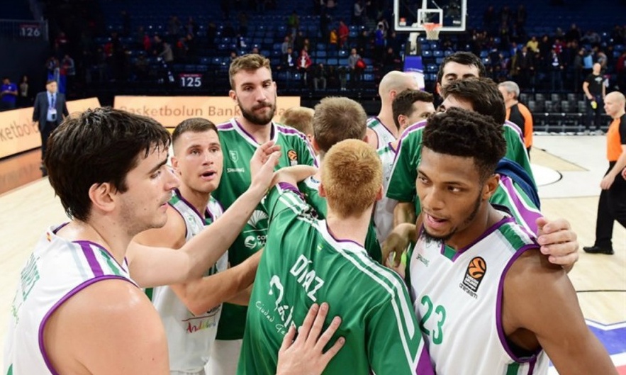 Με οδηγό τον Νέντοβιτς η Μάλαγα «πάτησε» τον Ερυθρό Αστέρα