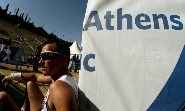 Μαραθώνιος Αθήνα LIVE: Σπάει κάθε ρεκόρ η συμμετοχή - «Αποκλεισμένη» η πρωτεύουσα