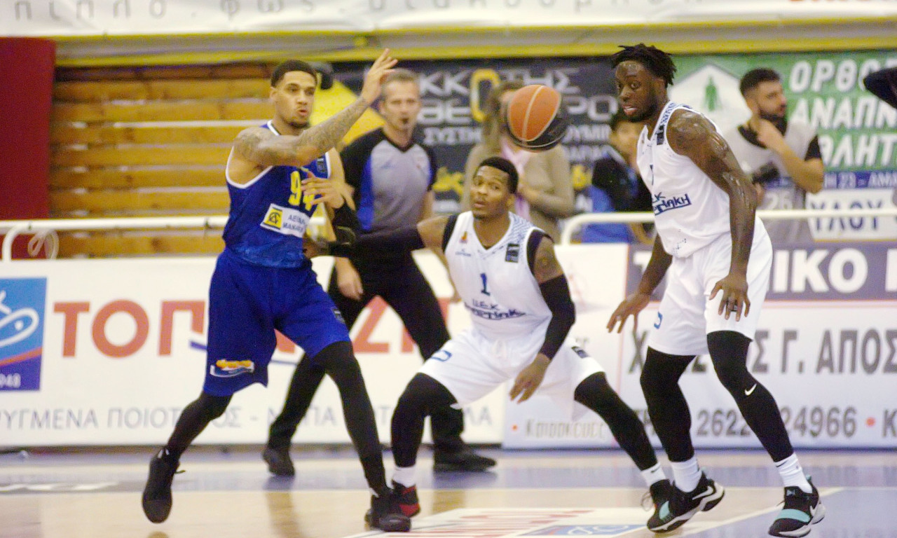 Έριξε «βόμβα» στην Αμαλιάδα το Λαύριο