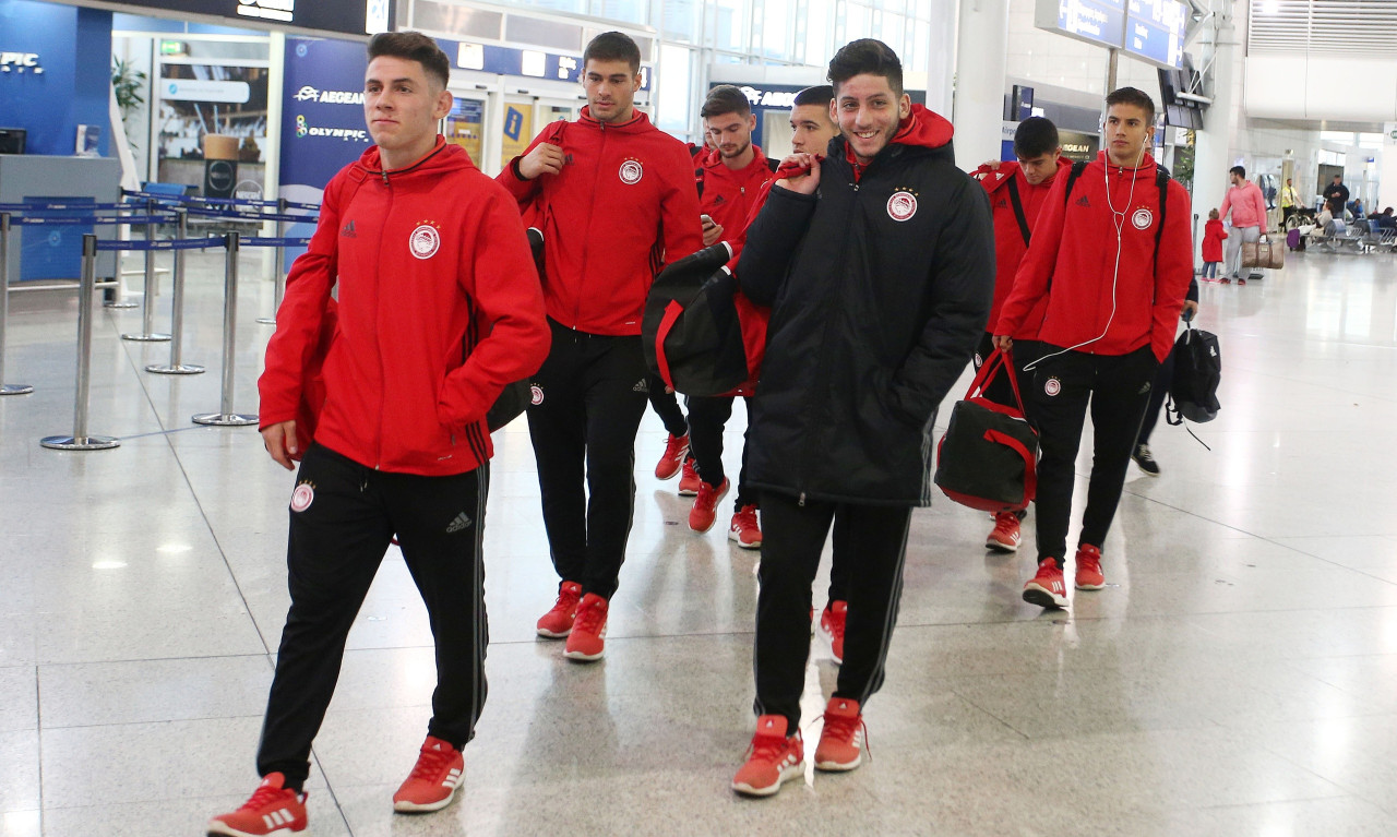 Η αναχώρηση του Ολυμπιακού για την Λισαβόνα (pics)