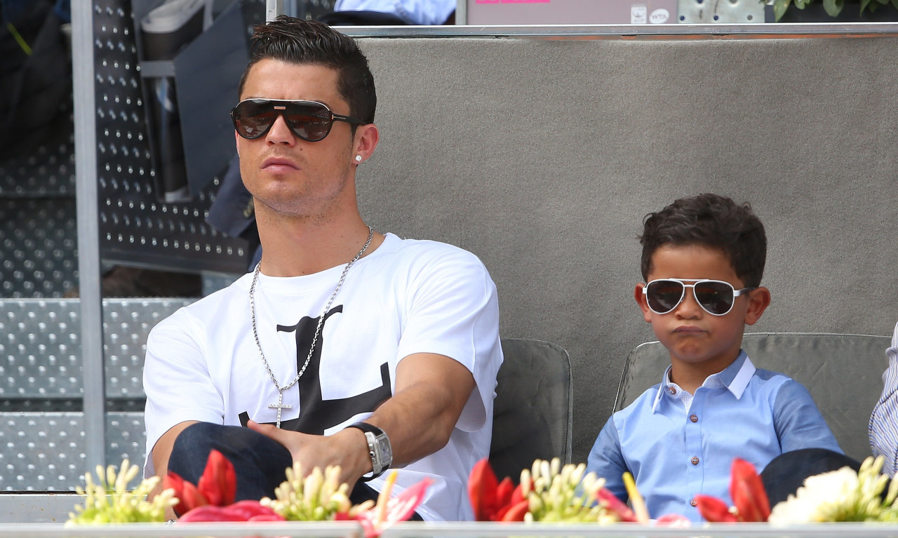 Ποιος Ρονάλντο… Αυτός ο μπόμπιρας βάζει κάτω και τον Πορτογάλο σούπερ σταρ! (video)