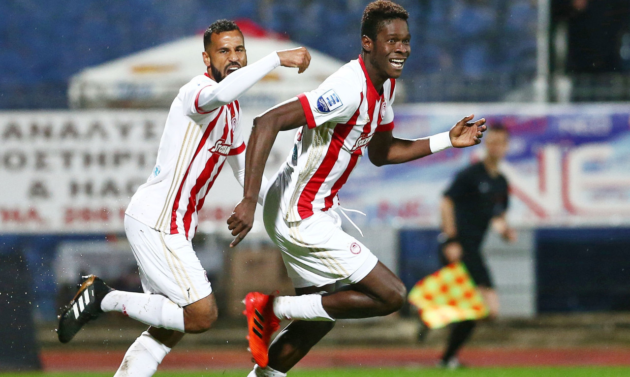 Κέρκυρα-Ολυμπιακός 1-3: Σοβαρεύτηκε, το πήρε και έπιασε κορυφή
