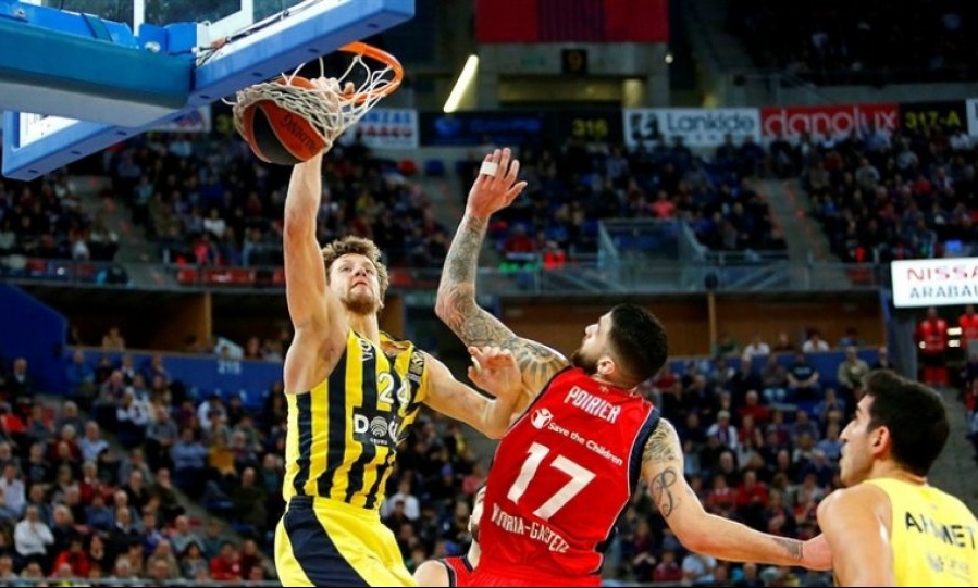 Πέρασε «αέρα» από την Βιτόρια η Φενέρμπαχτσε