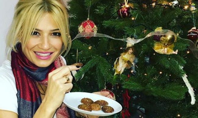 Θα πάθετε πλάκα με το πατρικό σπίτι της Φαίης Σκορδά στις Σέρρες! Εκεί θα περάσει τις γιορτές με…