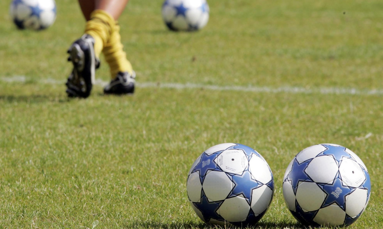 Αυτό το μαρκάρισμα δεν σηκώνει απλά κόκκινη κάρτα! «Κρεμάς» το δελτίο για παραδειγματισμό (video)