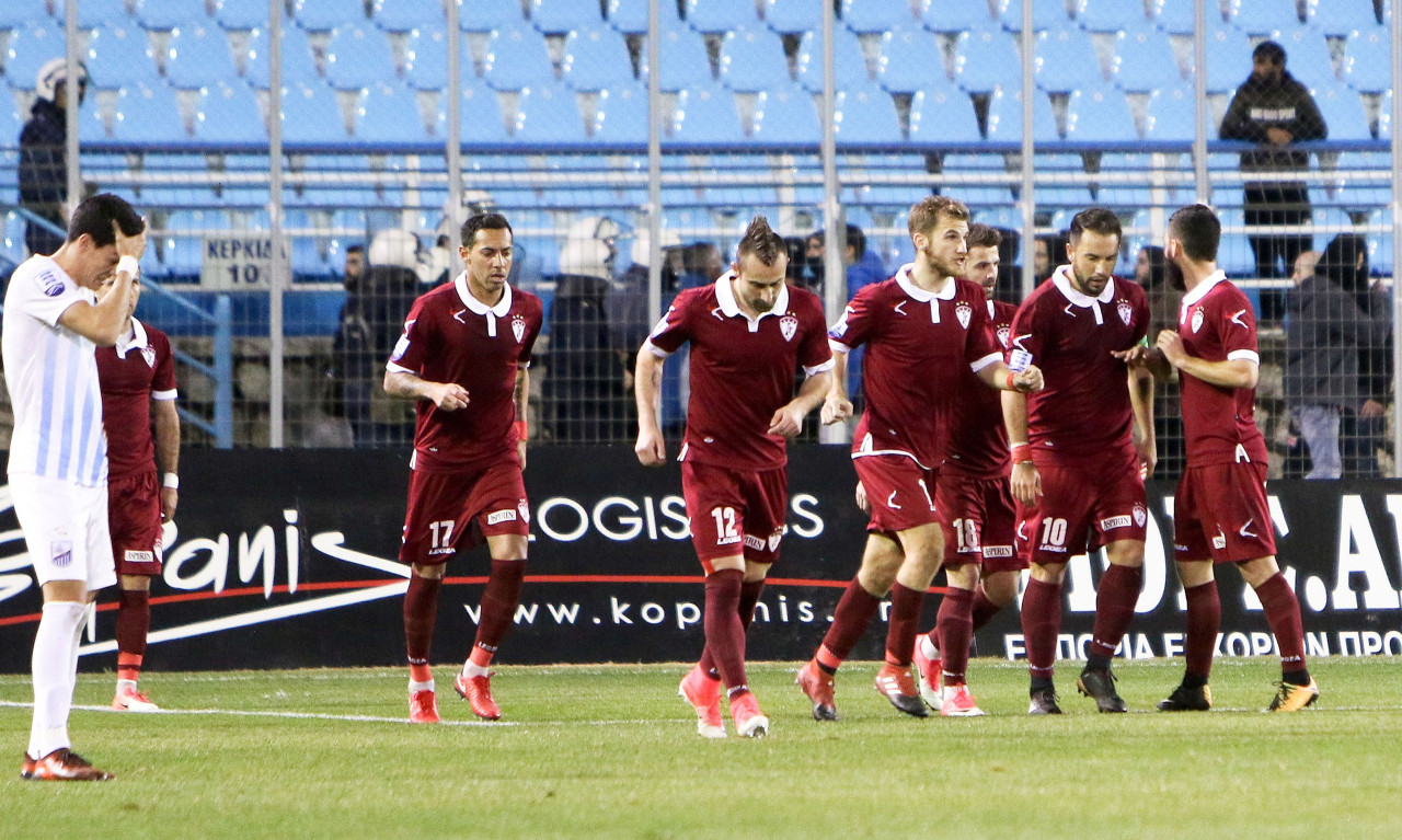 Λαμία-ΑΕΛ 0-2: Μεγάλο «διπλό» με Nτέλεσιτς!