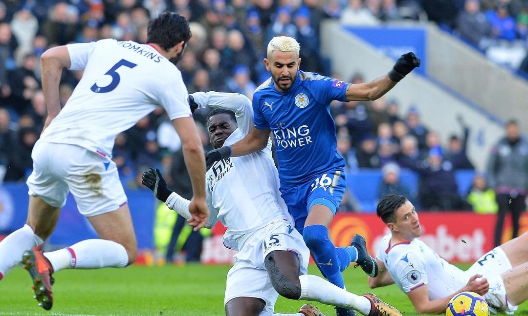 Σκάει το μπαμ στην Αγγλία